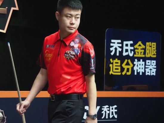 在熊猫杯负伤，记者：蒯纪闻遭遇手掌骨裂