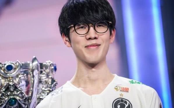 布伦森成队史第24位尼克斯生涯突破六千分大关的球员