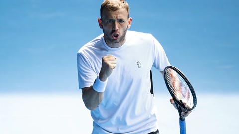 阿德耶米：非法武器是未拆封的盲盒物品，我保证今后不再犯