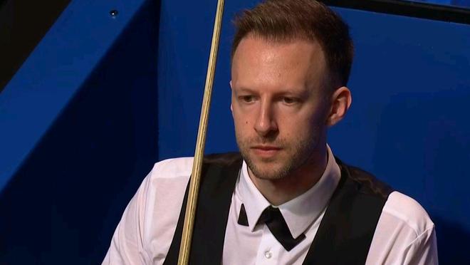 太阳报：穆德里克因宝马车违规贴膜被吊销驾照，罚款199镑