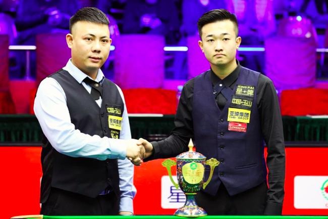 开场不久便 开场不久便